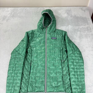 Patagonia NWT Women's Size Small Micro Puff Insulated Hoody